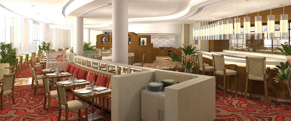 Le Meridien Airport Hotel 5*