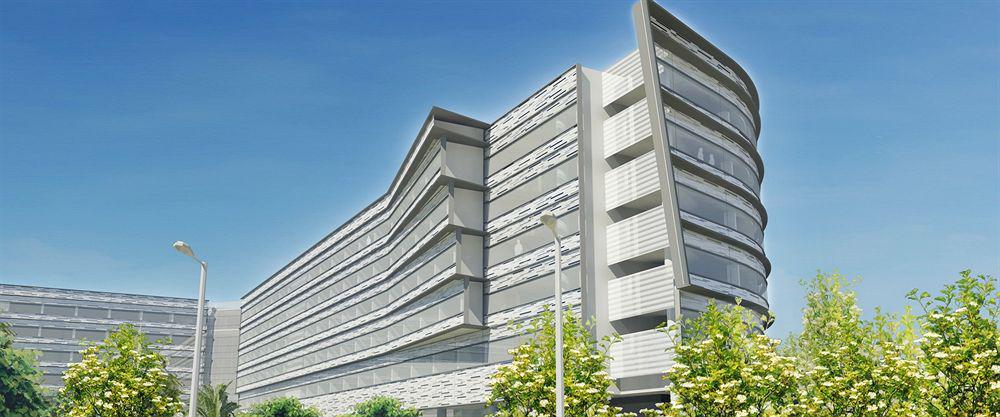 Le Meridien Airport Hotel