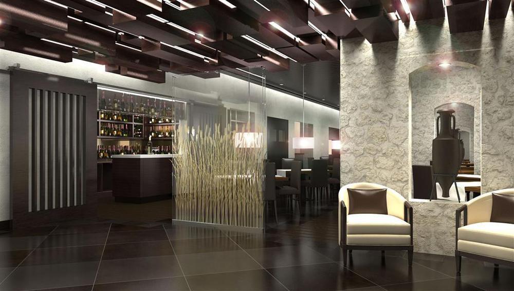Hotel Le Meridien Airport 5*