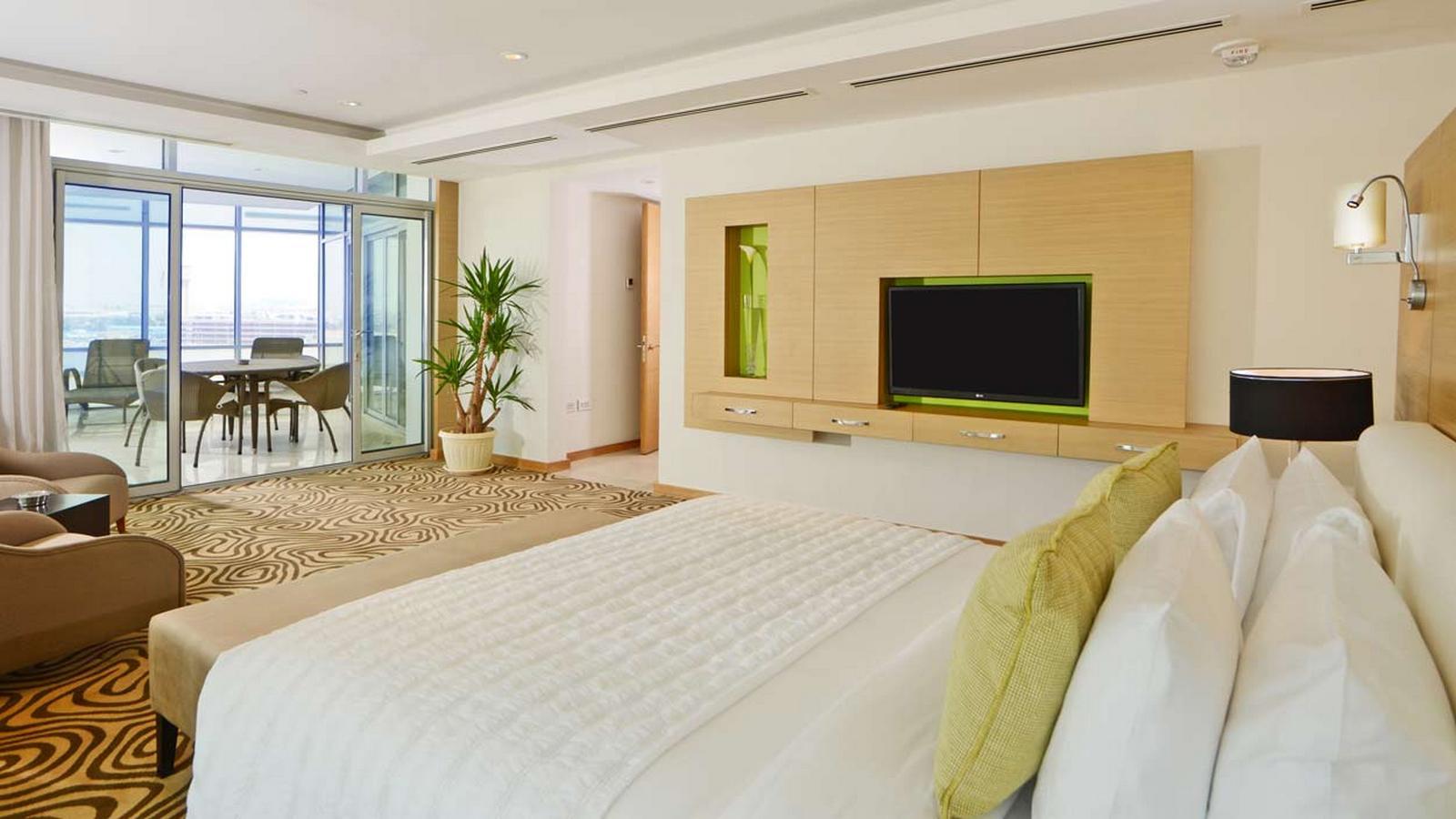 Le Meridien Airport Hotel