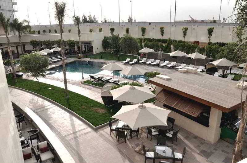 Le Meridien Airport Hotel